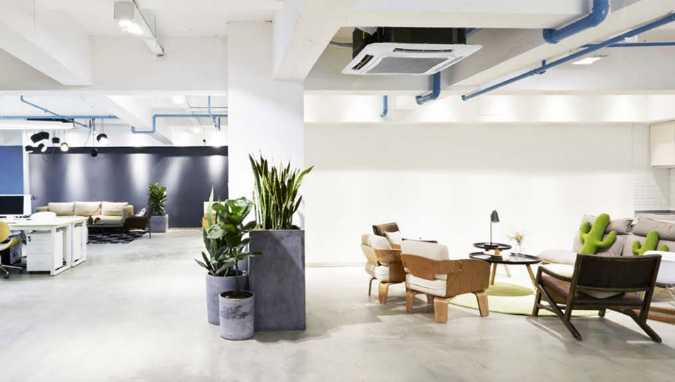 Jednostka kasetonowa Hyundai zamontowana w dużym biurze