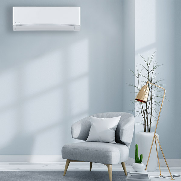 Kompaktowa budowa klimatyzatora Panasonic KIT-TZ