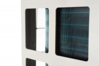 Gree Lomo Luxury zbliżenie z tyłu jednostki zewnętrznej