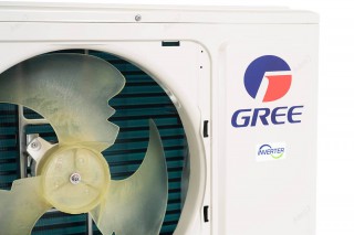 Gree Lomo Luxury widok z bliska na jednostkę zewnętrzną