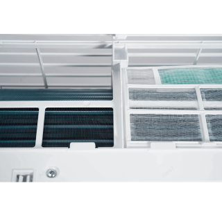 Klimatyzator ścienny Gree Lomo Eco widok na wnętrze