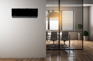 Rotenso Teta Mirror X - aranżacja klimatyzatora