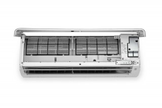 Toshiba Daiseikai 9 - widok wnętrze, filtr jakości powietrza